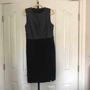 Elie Tahari Short Sleeve Dress
